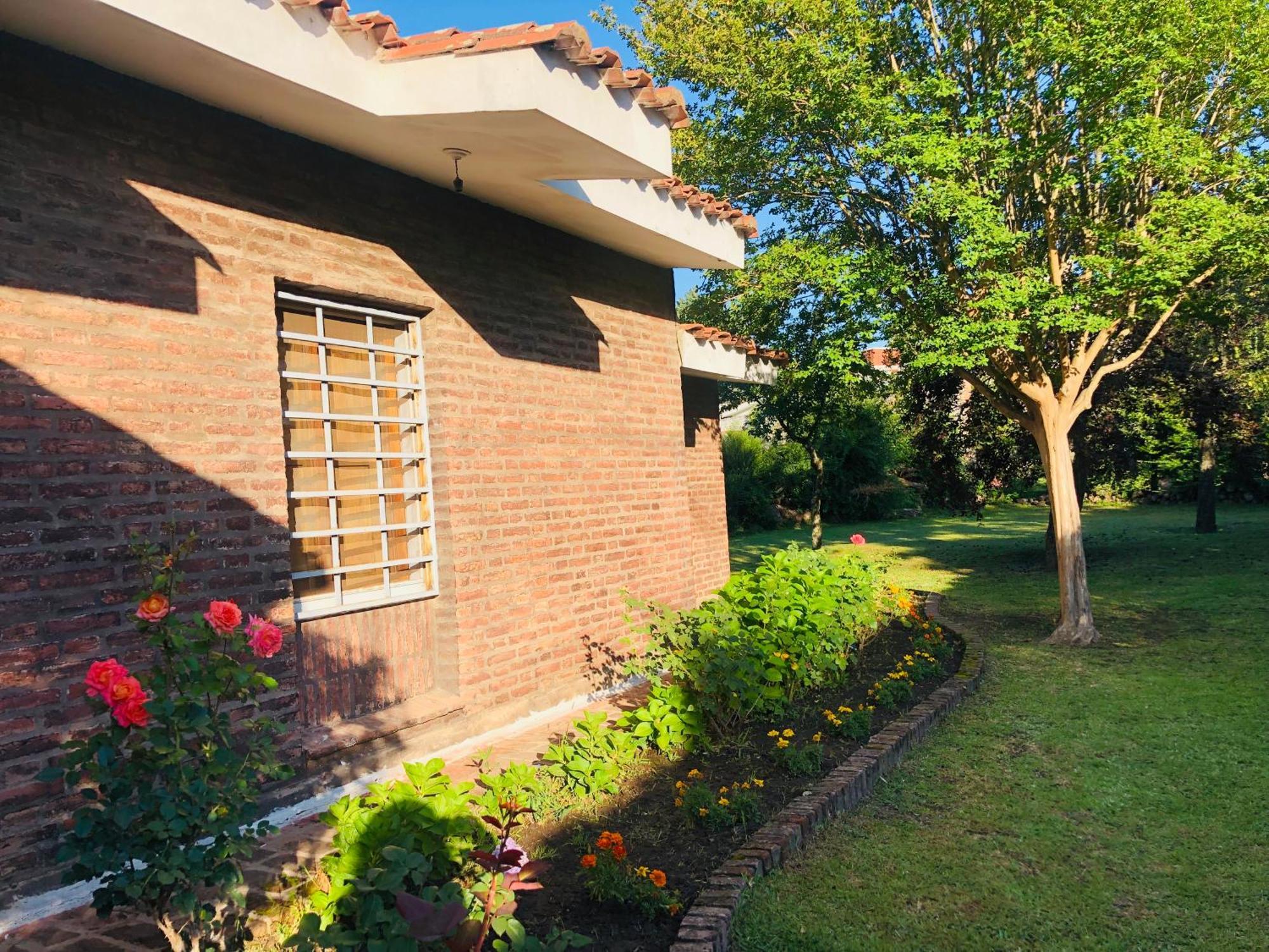 Casa Frente Al Rio San Antonio Playas De Oro Carlos Paz Сasa de vacaciones